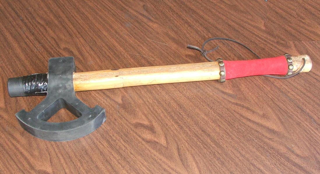 Rubber Axe Head, Single Handed - Click Image to Close